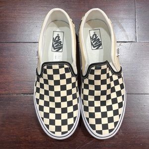 BRAND NEW Vans Checkerboard Classic Slip-on